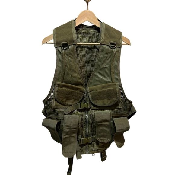 Tactical vest army green  breathable ready for accessories - Picture 1 of 6
